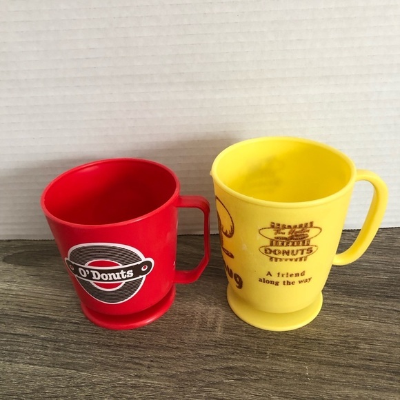 Vtg Plastic Advertising Mugs - Picture 2 of 11